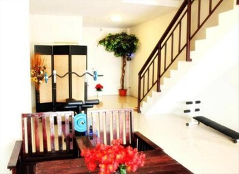 be rich hotel