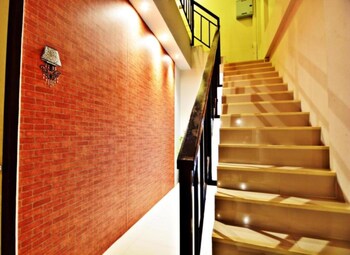 be rich hotel