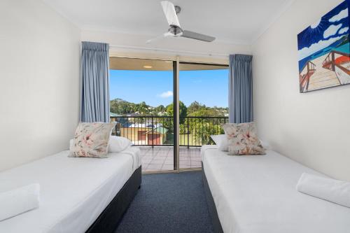 alexander beachfront apartments