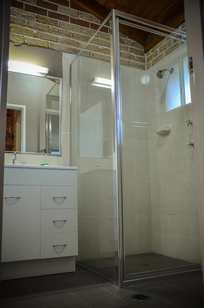 beenleigh village motel
