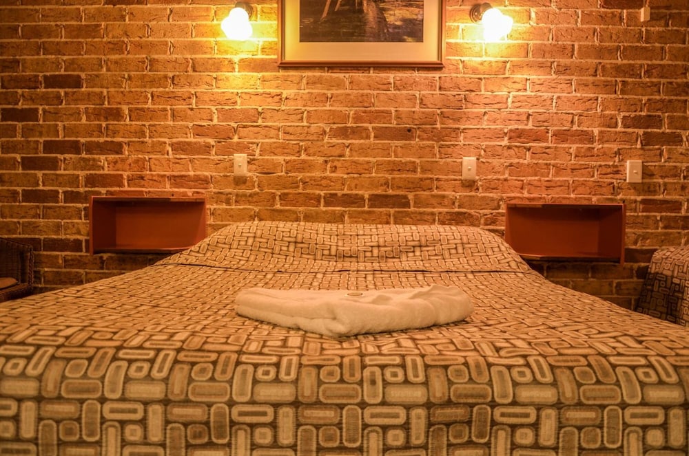 beenleigh village motel