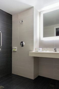 Le Meridien Charlotte,North Carolina>>Charlotte,4 star