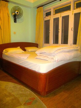 araniko village resort