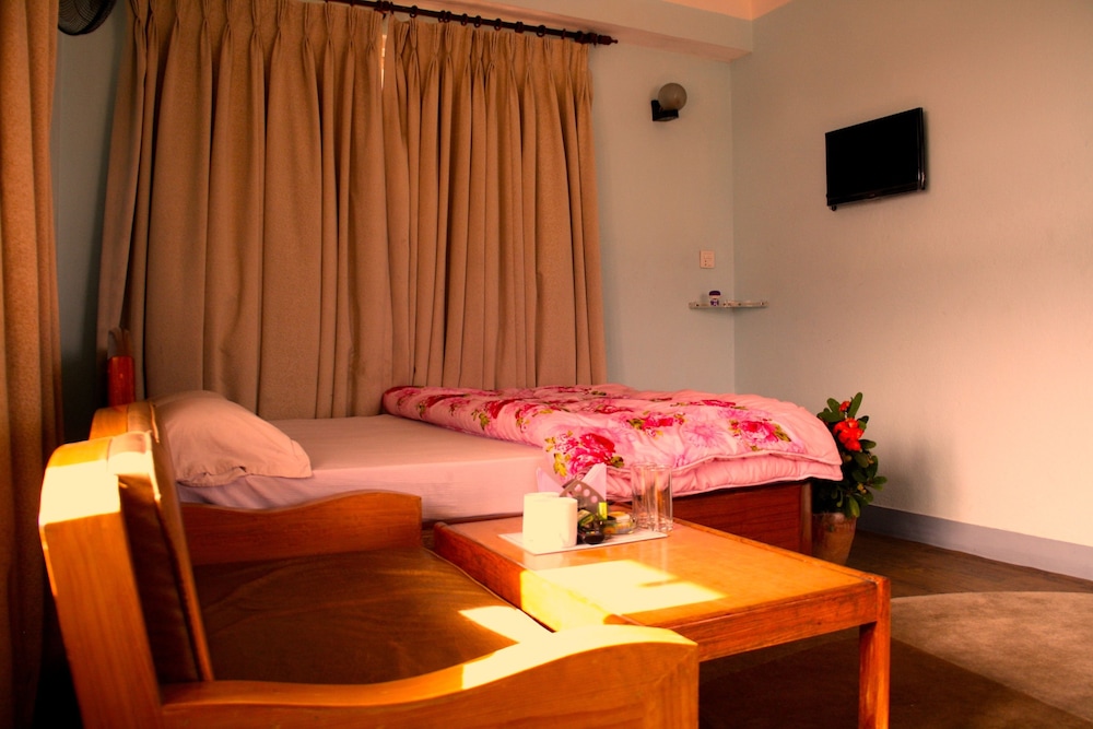 araniko village resort