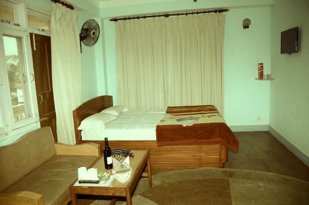 araniko village resort