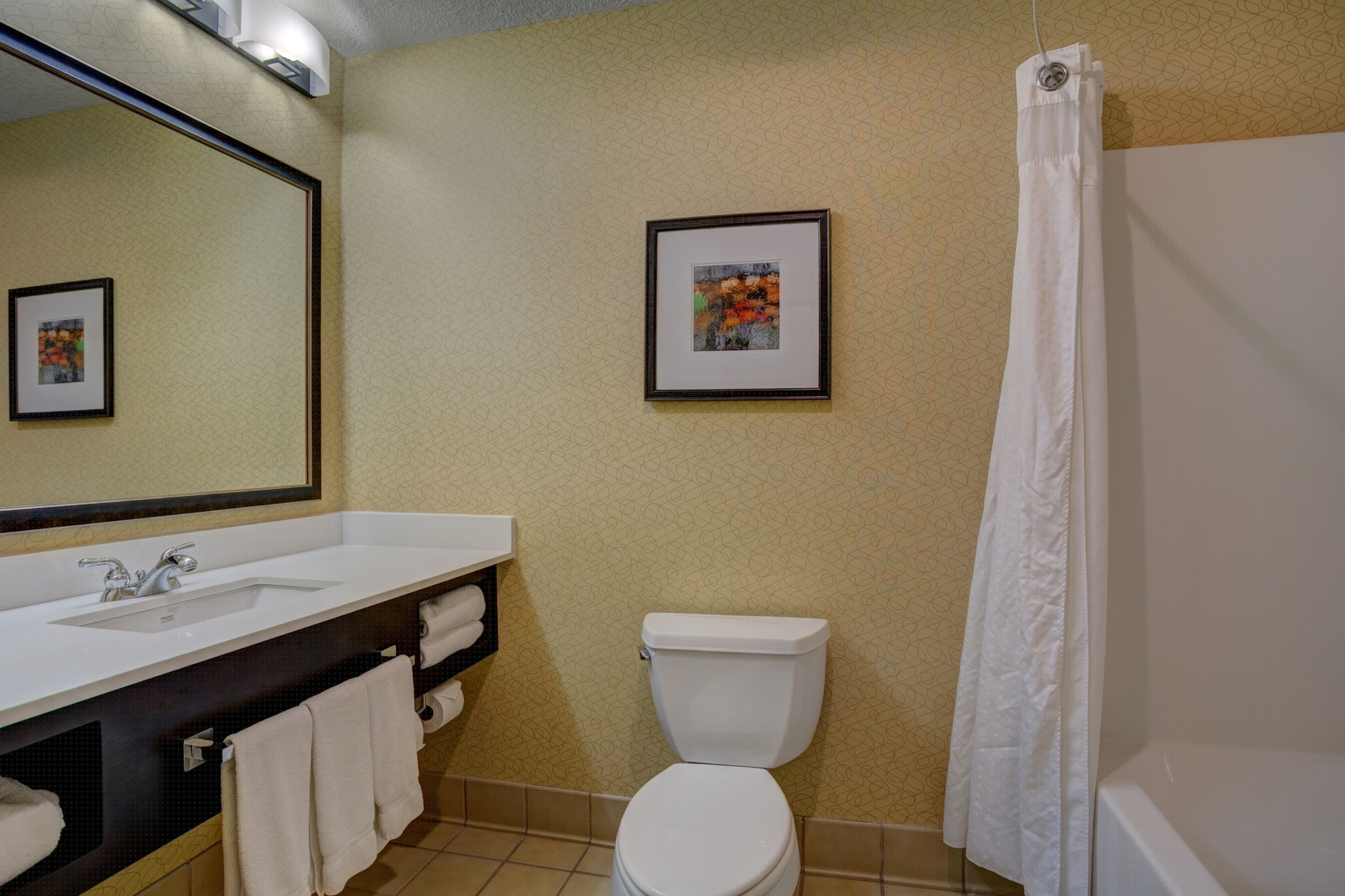 holiday inn hotel and suites milwaukee airport by ihg