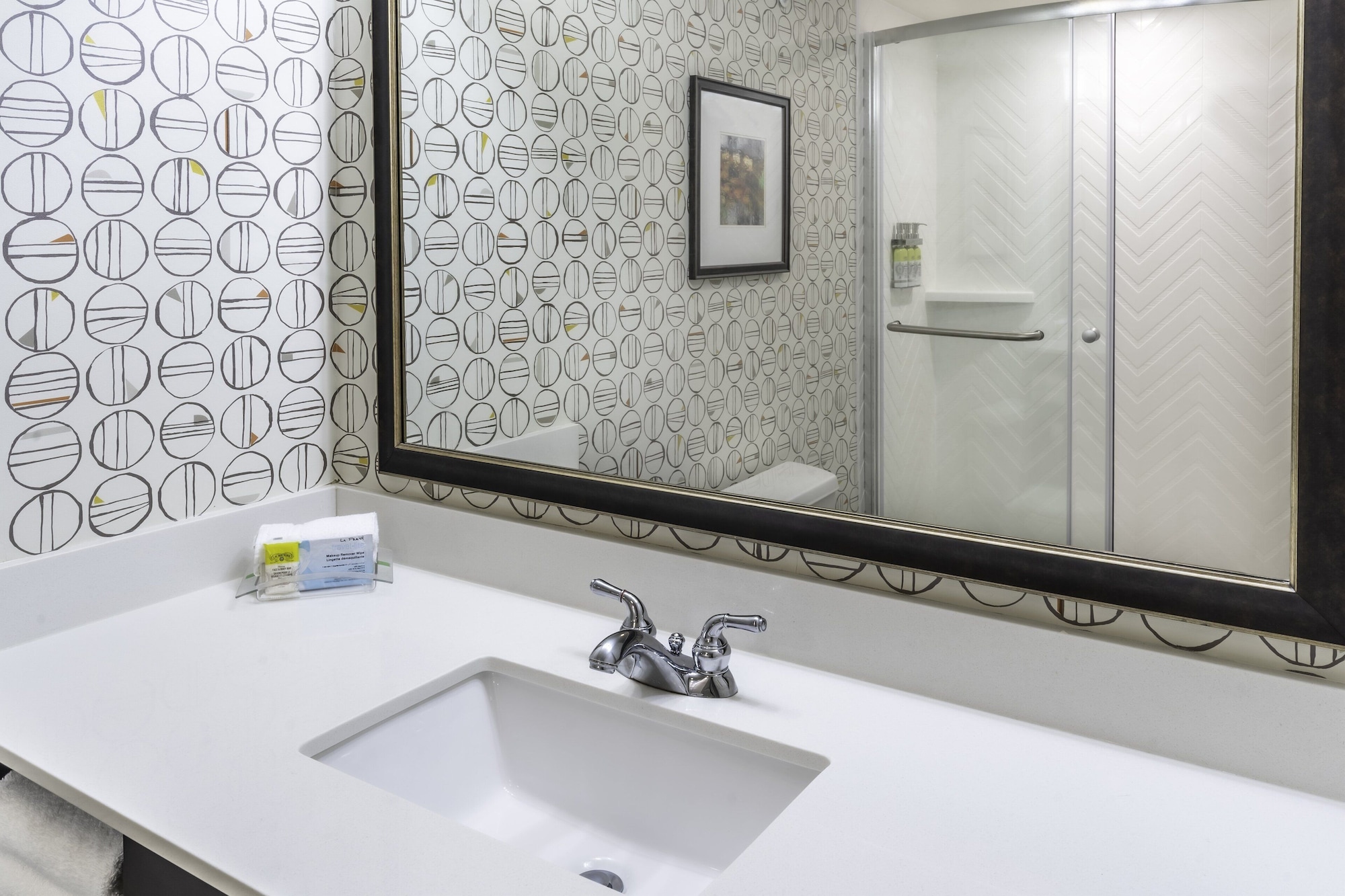 holiday inn hotel and suites milwaukee airport by ihg