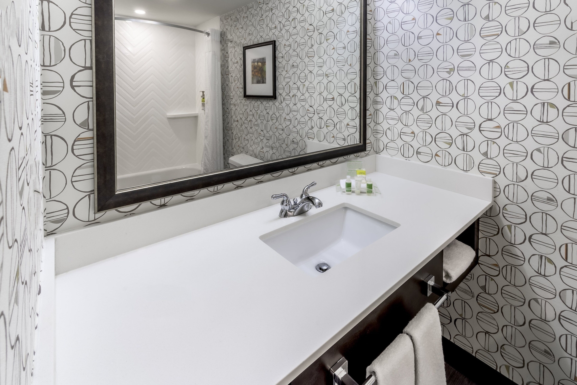 holiday inn hotel and suites milwaukee airport by ihg