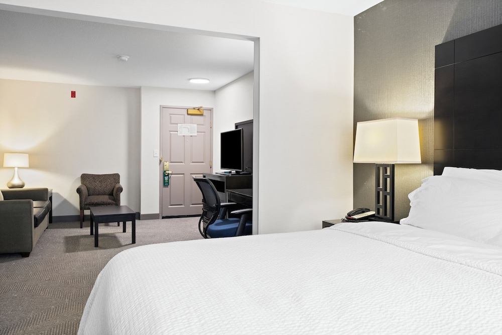 holiday inn hotel and suites milwaukee airport by ihg