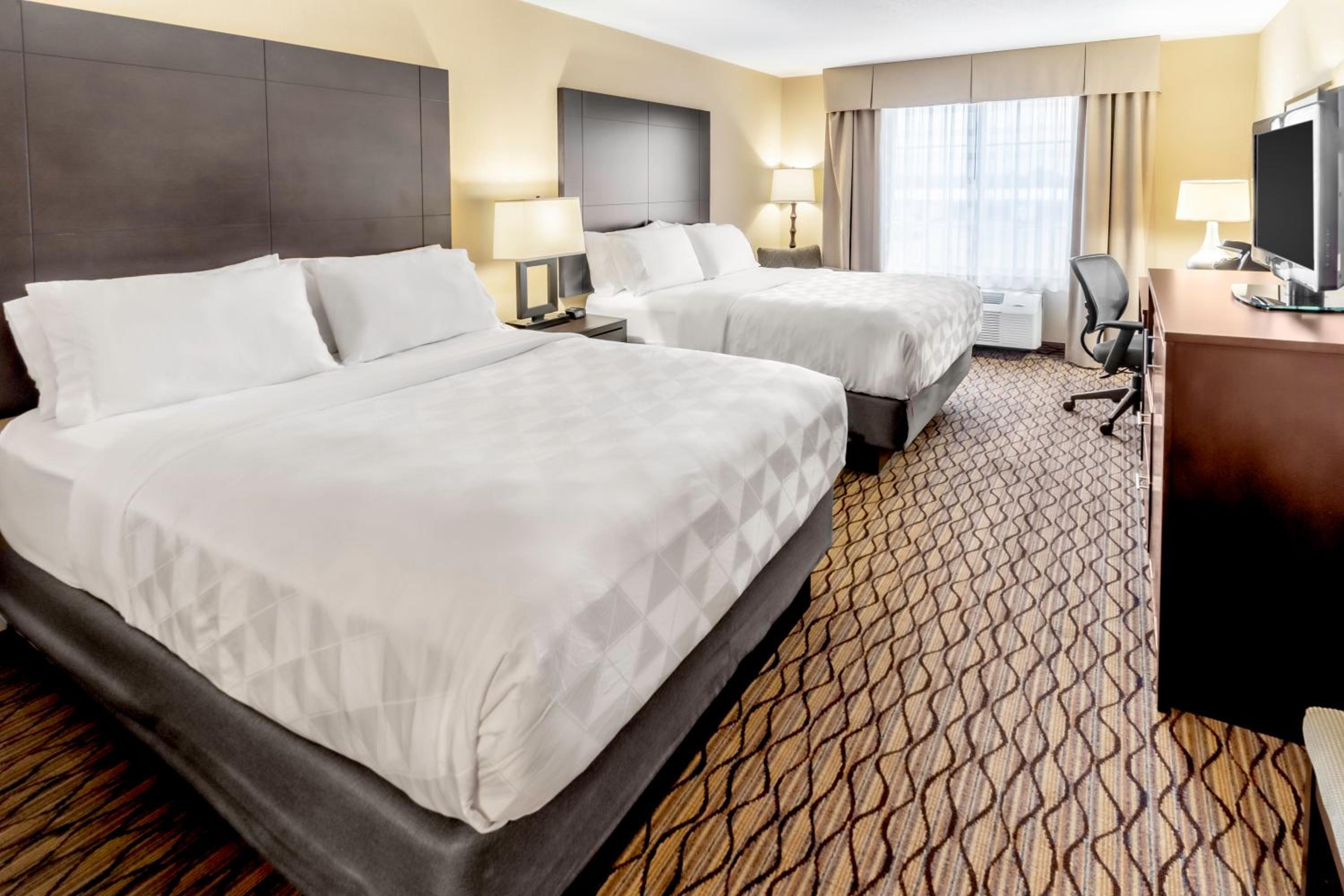 holiday inn hotel and suites milwaukee airport by ihg