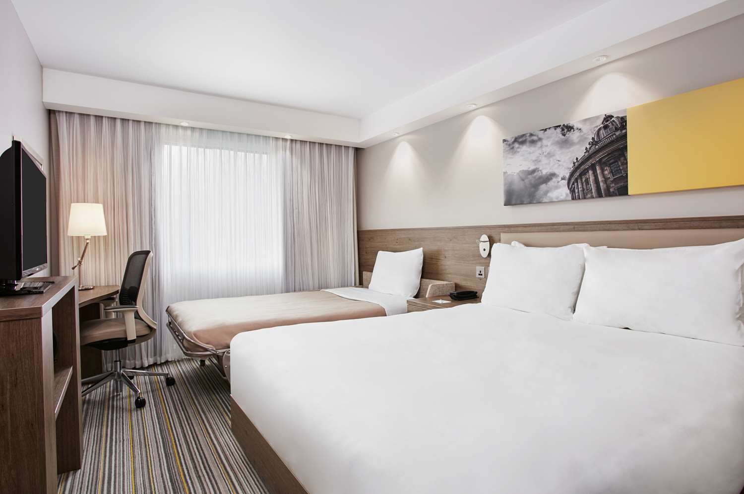 hampton by hilton oxford