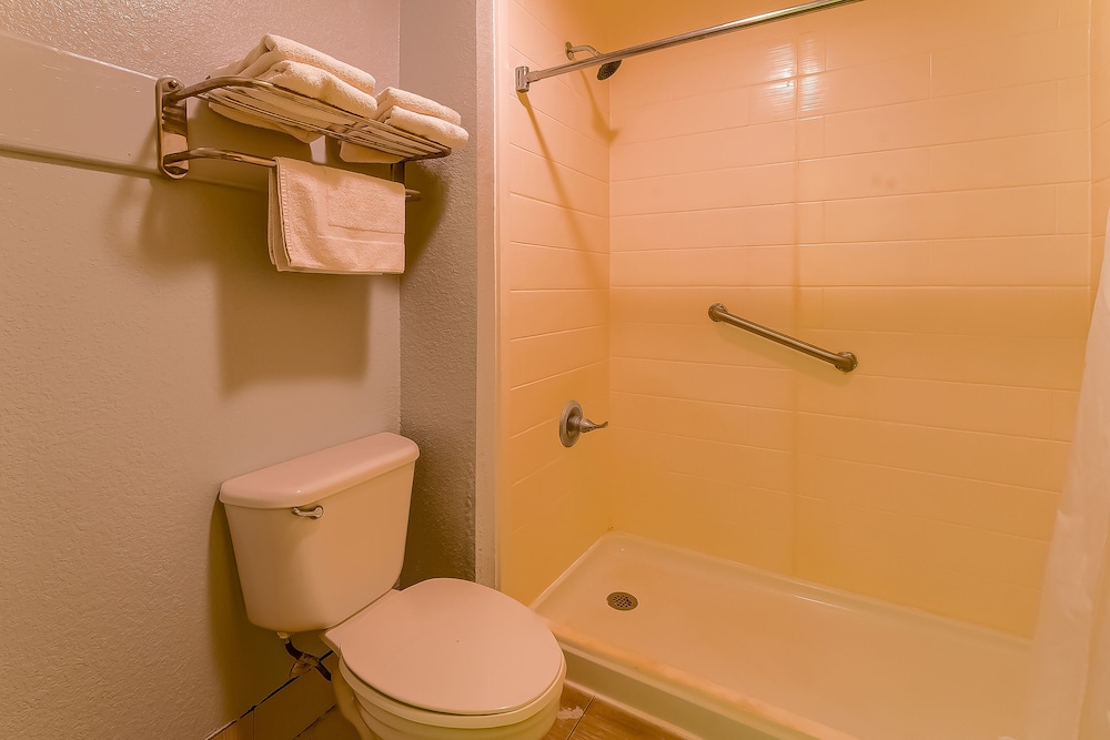 oyo hotel yoakum west