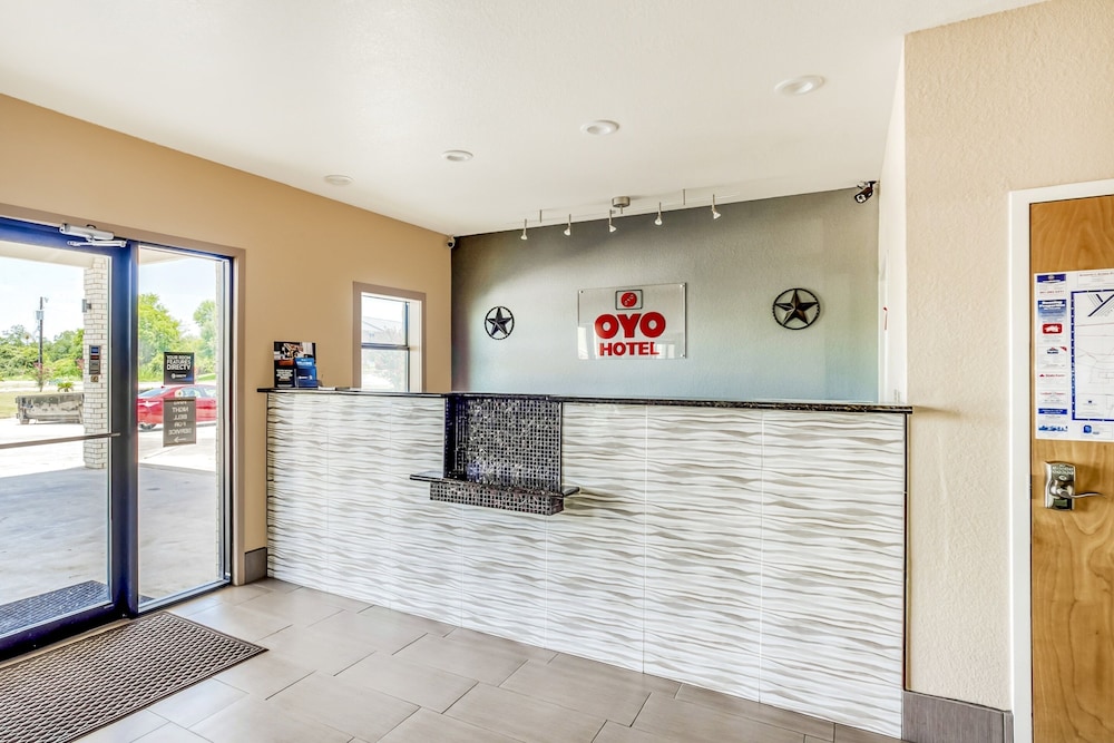 oyo hotel yoakum west