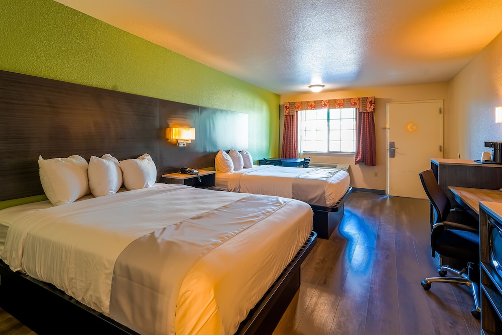 oyo hotel yoakum west