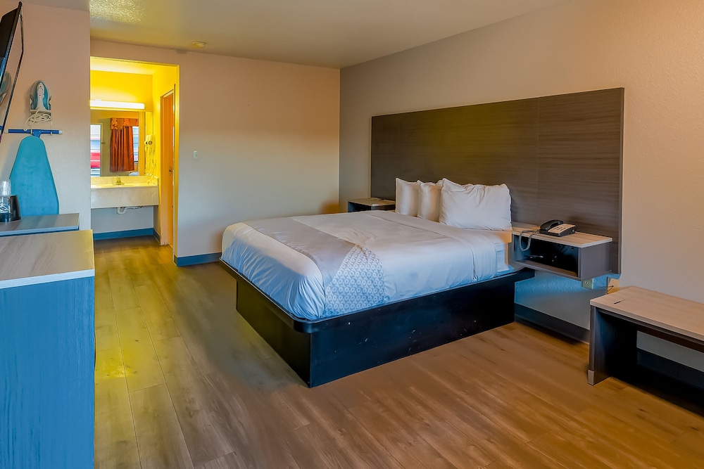 oyo hotel yoakum west