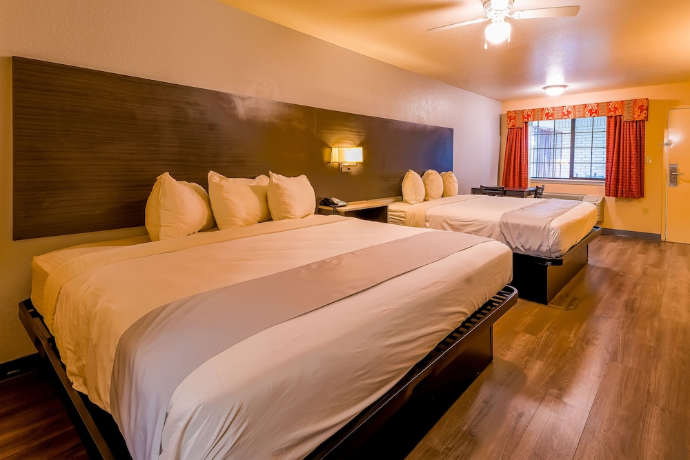 oyo hotel yoakum west