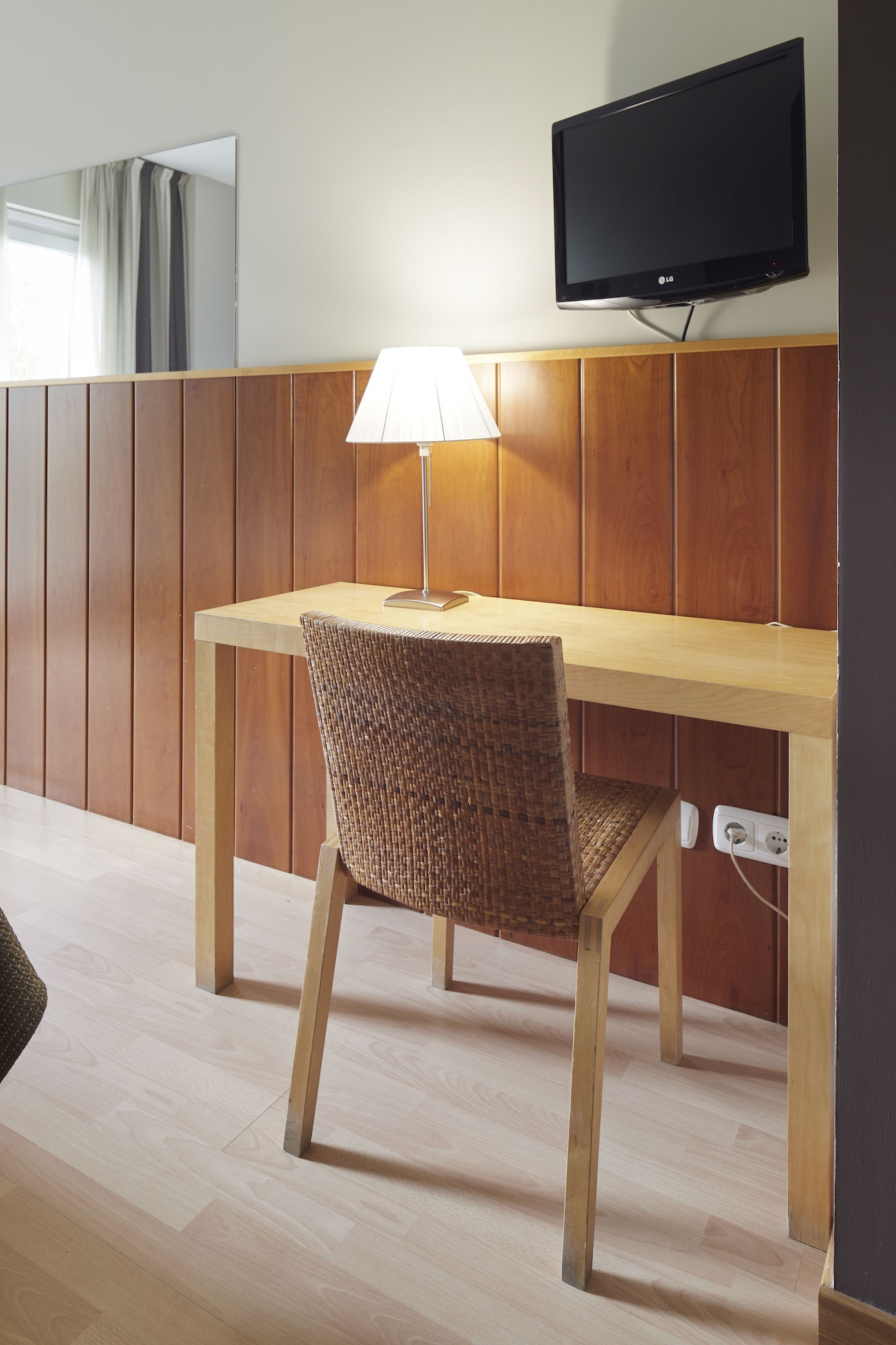 Hotel Iriguibel,Huarte>>Gorraiz,3 star