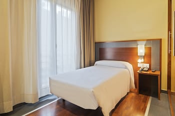 fandg logrono hotel