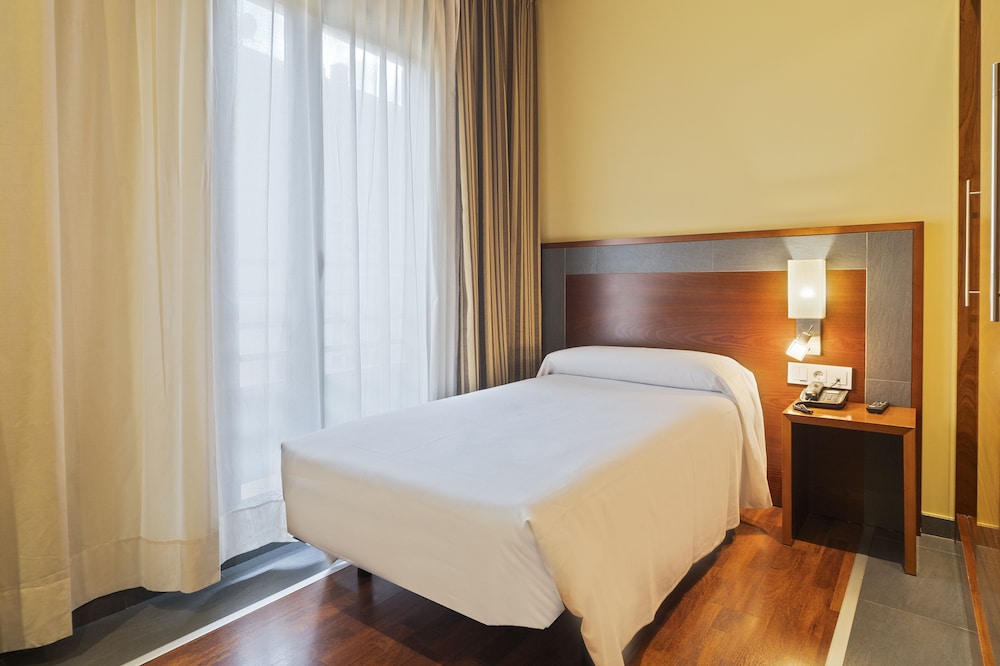fandg logrono hotel