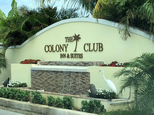 the colony club inn and suites