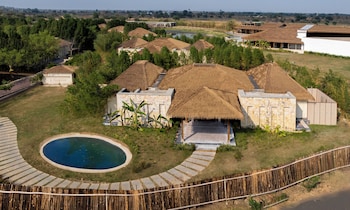 Taj Tadoba Resort & Spa,,5 star