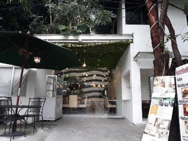 menteng house