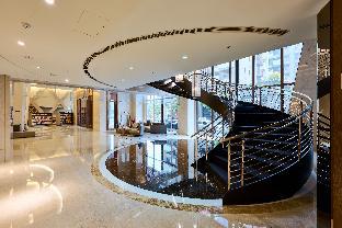 he ti hotel