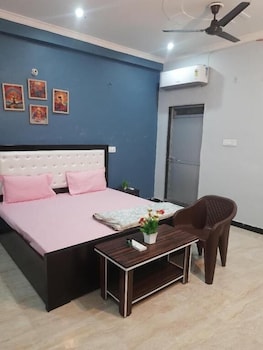 Hotel Anuj Palace L Near Ram Mandir,,3 star