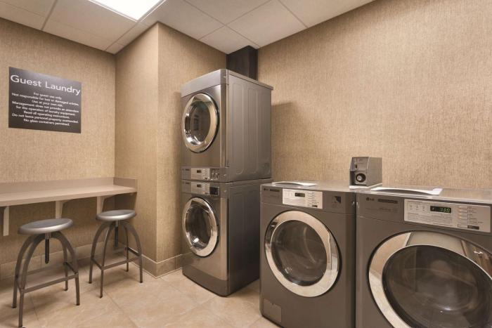 homewood suites by hilton west des moines sw mall area