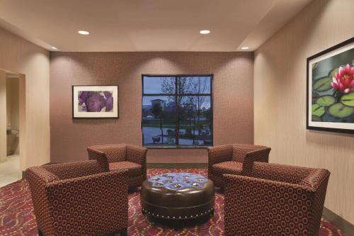 homewood suites by hilton west des moines sw mall area