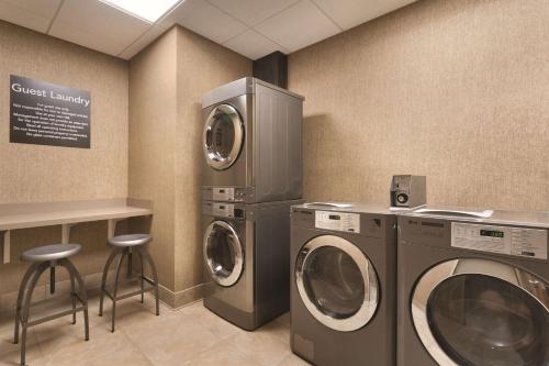 homewood suites by hilton west des moines sw mall area