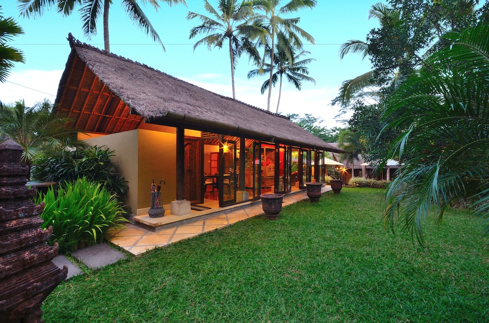 jendela di bali villa