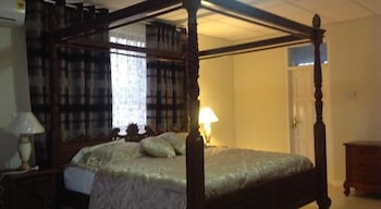 campbell hotel accra