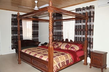 campbell hotel accra