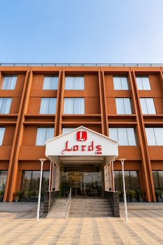lords inn sanand