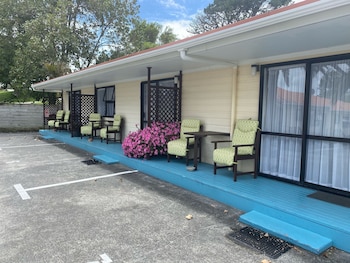 Opononi Lighthouse Motel,Kaitaia>>Far North,3 star