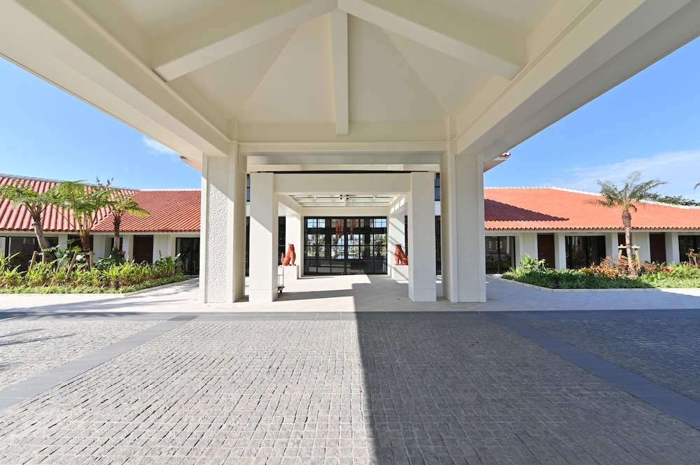 fusaki beach resort hotel and villas