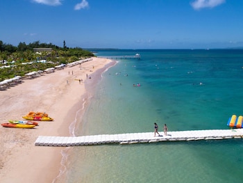 fusaki beach resort hotel and villas