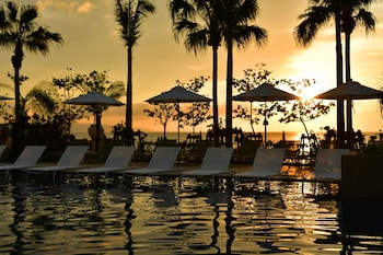fusaki beach resort hotel and villas