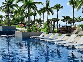 fusaki beach resort hotel and villas