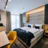 auris hotel