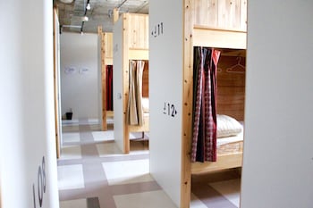hostel tangatable