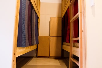 hostel tangatable