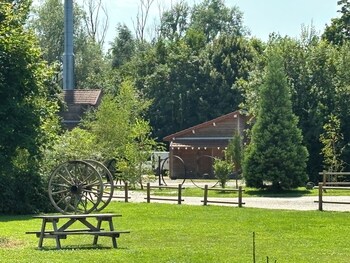 Western City,Barberey>>Aube,1 star