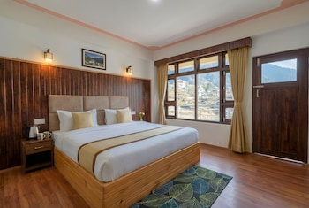 Magellan's Grandala Habitatio Hotel,,3 star