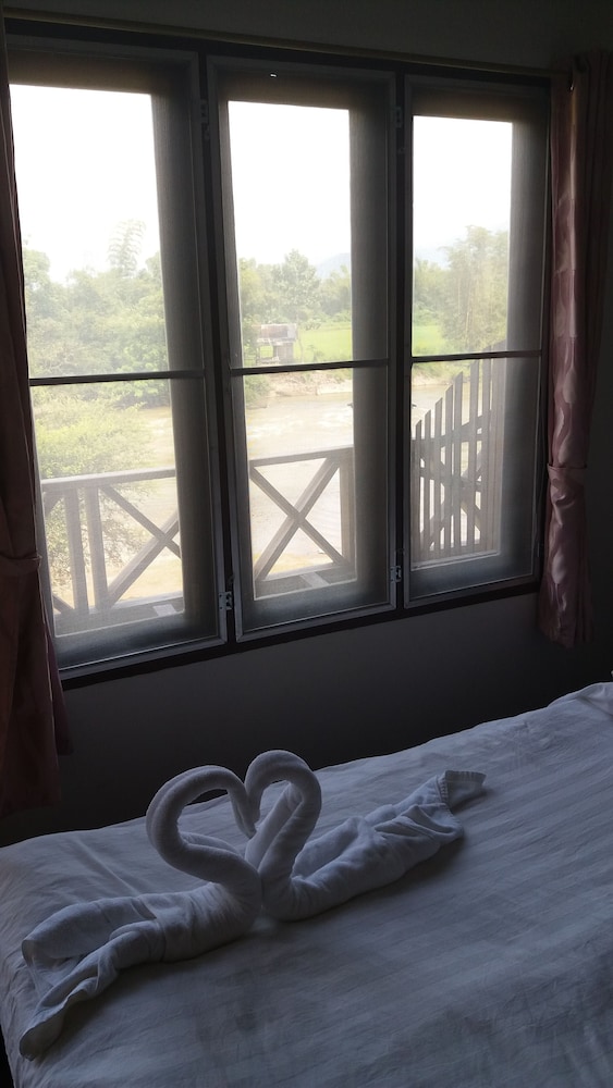 vang vieng eco lodge