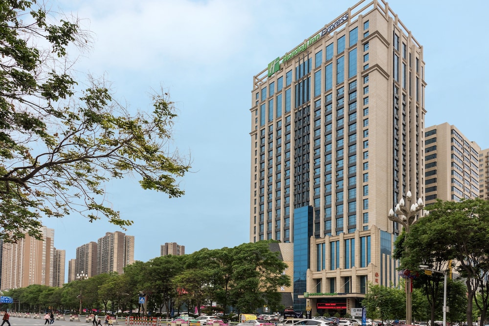 holiday inn express baoji city centre by ihg