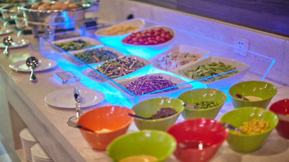 holiday inn express baoji city centre by ihg