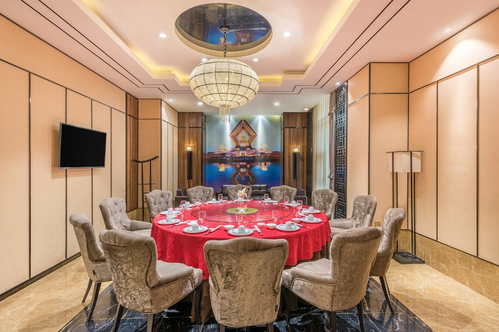 holiday inn express baoji city centre by ihg