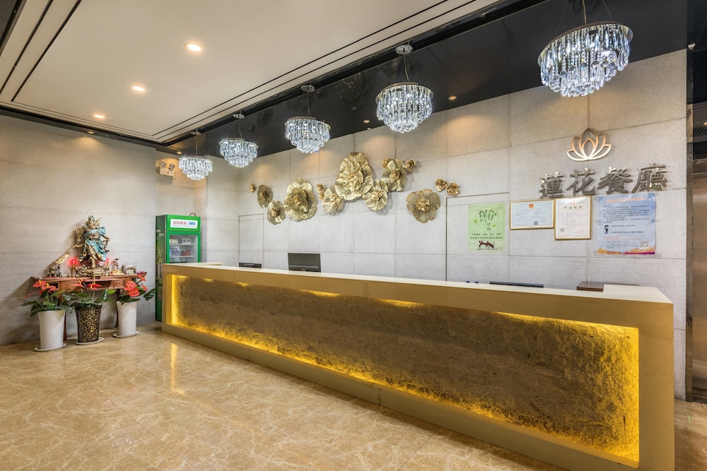 holiday inn express baoji city centre by ihg